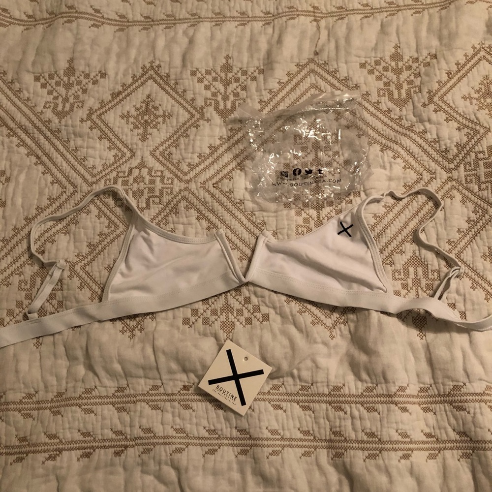Boutine white bikini top
